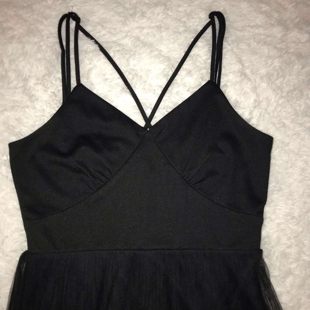 Little Black Dress - Picture 3 of 5